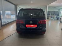 Usado VW Touran Advance 105 CV (77 kW) 2013 Azul Monovolumen