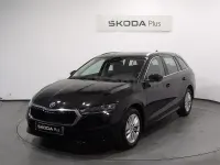 Usado Skoda Octavia Ambition 115 CV (84 kW) 2023 Negro Berlina