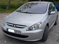 Usado Peugeot 307 90 CV (66 kW) 2004 Gris / plata Berlina