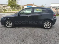 Usado Alfa Romeo 147 Distinctive 120 CV (88 kW) 2008 Negro Utilitario