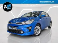 Usado Kia Rio 84 CV (61 kW) 2023 Azul Berlina