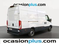 Usado Iveco Daily 156 CV (114 kW) 2023 Blanco Familiar