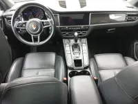 Usado Porsche Macan 245 CV (180 kW) 2019 Gris/plata SUV