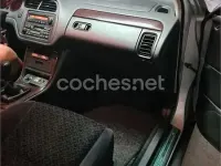 Usado Honda Accord ES 147 CV (108 kW) 1999 Gris / plata Berlina