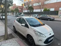 Usado Ford Ka Trend 69 CV (50 kW) 2016 Blanco Berlina