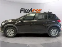 Usado Dacia Sandero Comfort 101 CV (74 kW) 2022 Negro Berlina