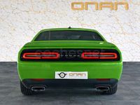 Usado Dodge Challenger 375 CV (275 kW) 2017 Verde Coupe