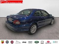 Usado Jaguar X-type Executive 131 CV (96 kW) 2004 Azul Berlina
