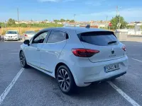 Usado Renault Clio Evolution 101 CV (74 kW) 2023 Blanco Utilitario