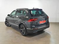 Usado VW Tiguan Life 245 CV (180 kW) 2023 Gris / plata SUV