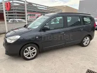 Usado Dacia Lodgy Lauréate 90 CV (66 kW) 2015 Gris / plata Monovolumen