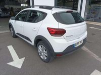 Usado Dacia Sandero Expression 91 CV (66 kW) 2024 Blanco Utilitario