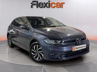 Usado VW Polo R-line 110 CV (80 kW) 2022 Gris Utilitario