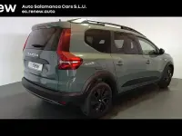 Usado Dacia Jogger Expression 100 CV (73 kW) 2025 Verde Monovolumen