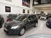 Usado VW Tiguan 140 CV (102 kW) 2009 Gris SUV