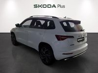 Usado Skoda Karoq SportLine 150 CV (110 kW) 2025 Blanco SUV