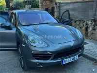Usado Porsche Cayenne 240 CV (176 kW) 2012 Gris / plata SUV