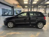 Usado VW Polo 75 CV (55 kW) 2017 Negro Utilitario