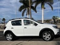 Usado Dacia Sandero Essentiel 90 CV (66 kW) 2017 Blanco SUV