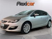 Usado Opel Astra Selective 116 CV (85 kW) 2014 Gris Utilitario