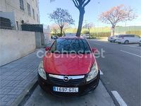 Usado Opel Corsa Essentia 75 CV (55 kW) 2010 Rojo Utilitario