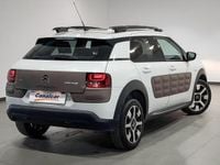 Usado Citroën C4 Cactus Shine 92 CV (67 kW) 2014 Blanco Utilitario