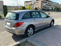 Usado Mercedes R320 224 CV (164 kW) 2009 Beige Familiar