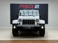 Usado Jeep Wrangler Unlimited Sahara 200 CV (147 kW) 2009 Blanco SUV