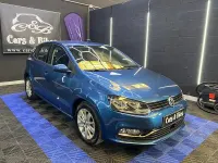 Usado VW Polo Advance 90 CV (66 kW) 2014 Azul Berlina