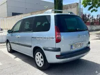 Usado Peugeot 807 136 CV (100 kW) 2007 Azul Monovolumen