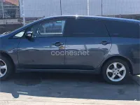 Usado Mitsubishi Grandis Inform 136 CV (100 kW) 2006 Azul Monovolumen