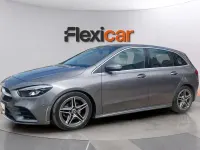 Usado Mercedes B180 116 CV (85 kW) 2022 Gris Utilitario