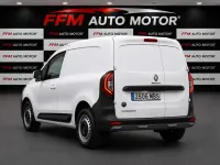 Usado Renault Kangoo 95 CV (69 kW) 2023 Blanco Monovolumen