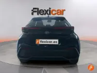Usado Toyota C-HR Active 140 CV (102 kW) 2024 Rojo SUV