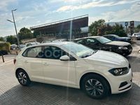 Usado VW Polo Advance 95 CV (69 kW) 2021 Blanco Berlina