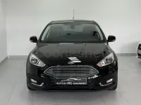 Usado Ford Focus Titanium 125 CV (91 kW) 2016 Negro Berlina