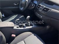 Usado Renault Laguna III Dynamique 130 CV (95 kW) 2008 Negro Berlina