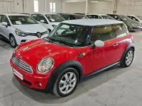 Usado Mini Cooper 120 CV (88 kW) 2007 Rojo Utilitario