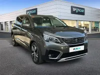 Usado Peugeot 5008 Allure 130 CV (95 kW) 2019 Gris / plata SUV
