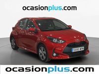 Usado Toyota Yaris Active 116 CV (85 kW) 2024 Rojo Utilitario