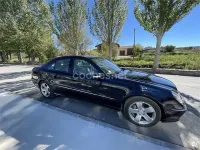Usado Mercedes E320 Avantgarde 204 CV (150 kW) 2003 Azul Berlina