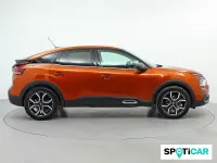 Usado Citroën e-C4 Shine 100 kW (136 CV) 2022 Marrón Berlina