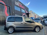 Usado Citroën Berlingo XTR 100 CV (73 kW) 2016 Beige Monovolumen