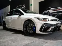 Usado VW Golf VIII Black Edition 333 CV (244 kW) 2026 Blanco Berlina
