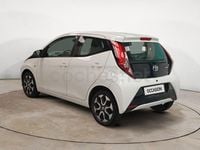Usado Toyota Aygo X-play 72 CV (52 kW) 2019 Blanco Utilitario