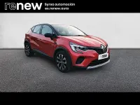 Usado Renault Captur Equilibre 90 CV (66 kW) 2023 Rojo SUV