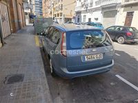 Usado Ford Focus Trend 109 CV (80 kW) 2008 Azul Familiar