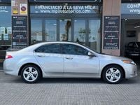 Usado Honda Accord Executive 201 CV (147 kW) 2009 Gris / plata Berlina