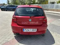 Usado BMW 118 122 CV (89 kW) 2008 Rojo Utilitario