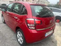 Usado Citroën C3 Feel 82 CV (60 kW) 2015 Granate Berlina